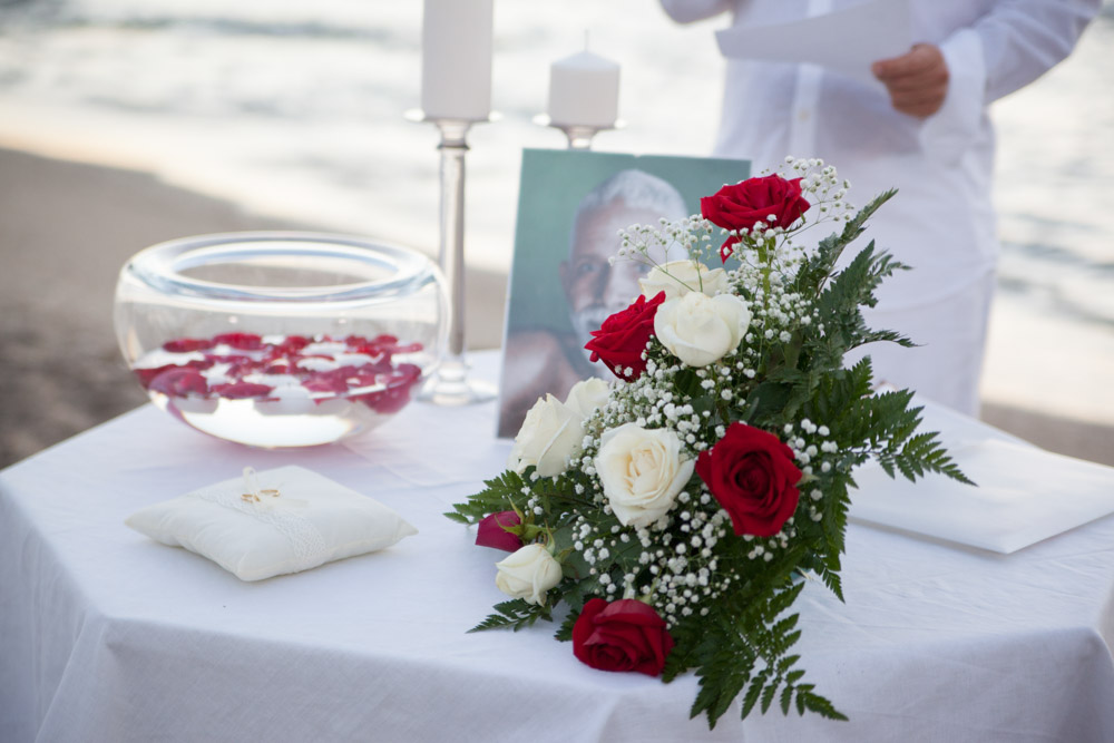 Ceremonia de boda al amanecer en las playas de Marbella (18)